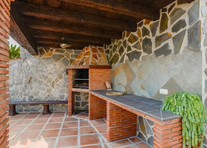 Antonio By Ruralidays